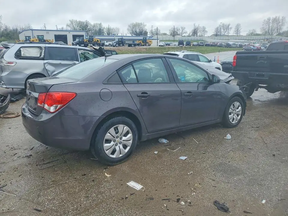 2014 CHEVROLET CRUZE LS  