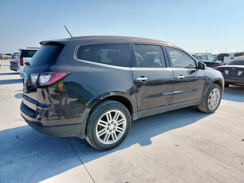 2015 CHEVROLET TRAVERSE LT  