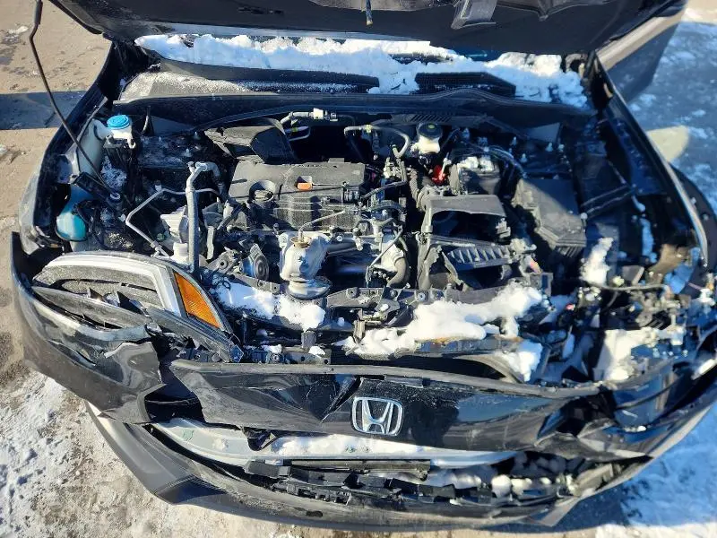 2025 HONDA HR-V LX  