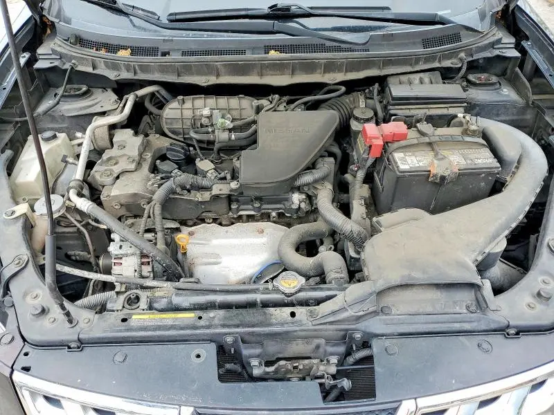 2011 NISSAN ROGUE S  