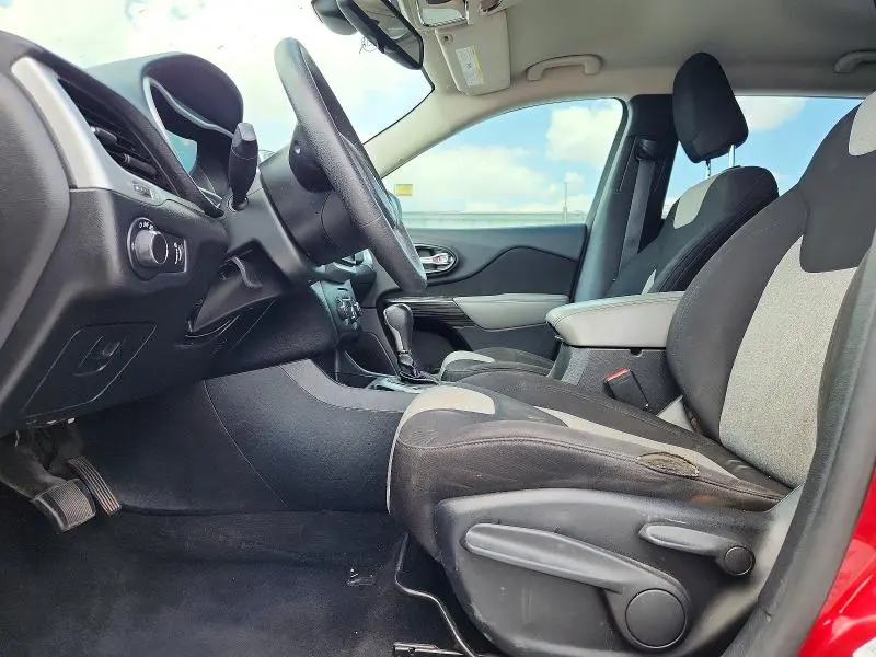 2014 JEEP CHEROKEE SPORT  