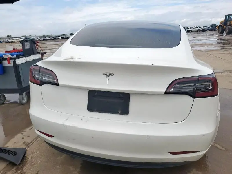 2019 TESLA MODEL 3   