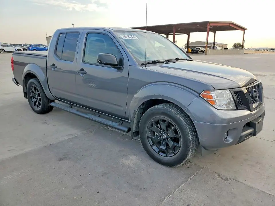 2020 NISSAN FRONTIER SV  