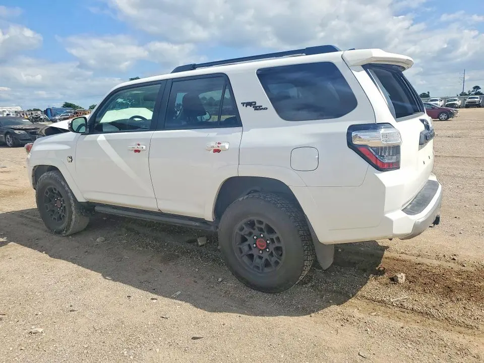 2024 TOYOTA 4RUNNER TRD OFF-ROAD PREMIUM  