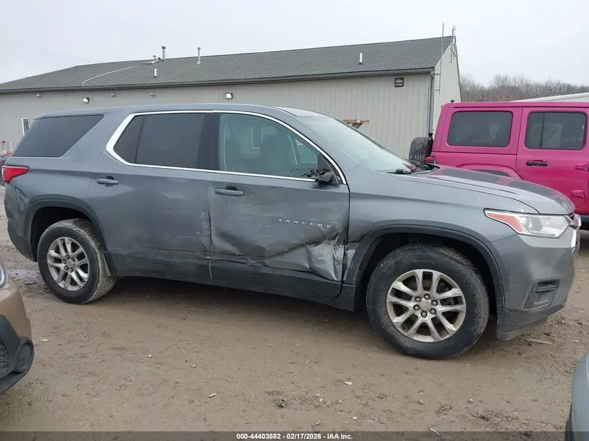2018 CHEVROLET TRAVERSE LS