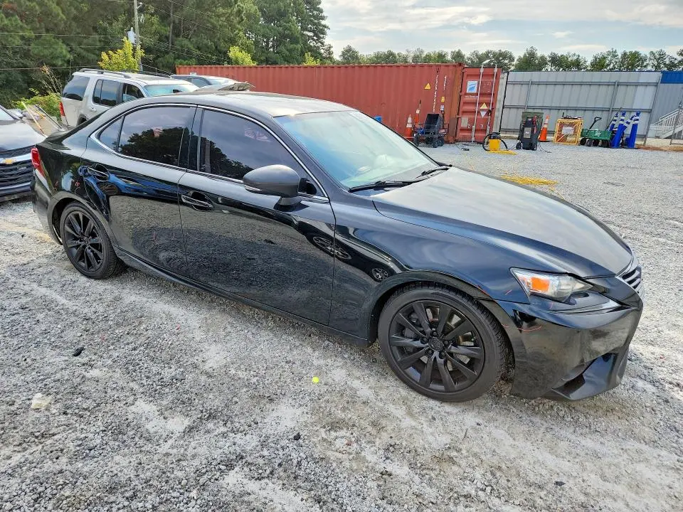 2016 LEXUS IS 200T  