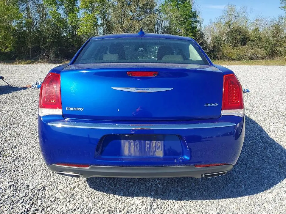2018 CHRYSLER 300 TOURING  
