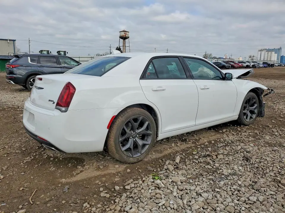 2023 CHRYSLER 300 S  