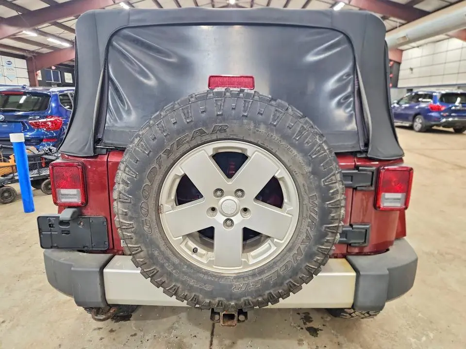 2010 JEEP WRANGLER SAHARA  