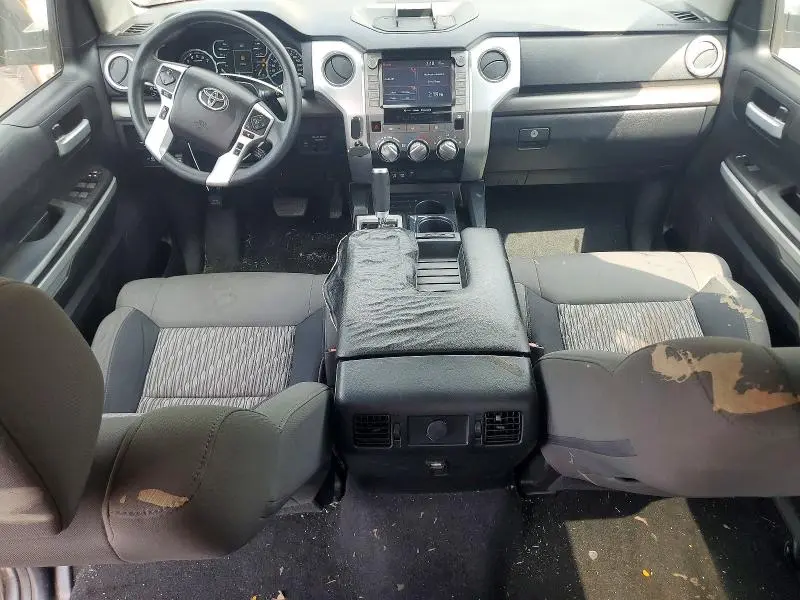 2021 TOYOTA TUNDRA CREWMAX SR5  