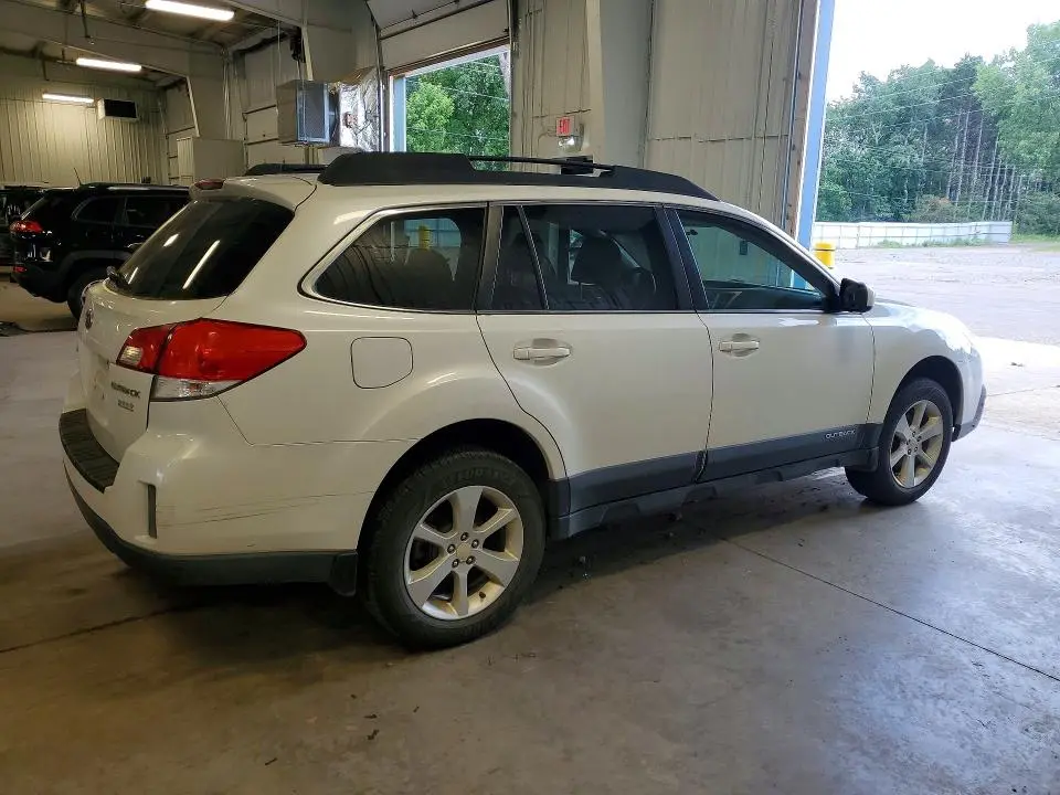 2013 SUBARU OUTBACK 2.5I PREMIUM  