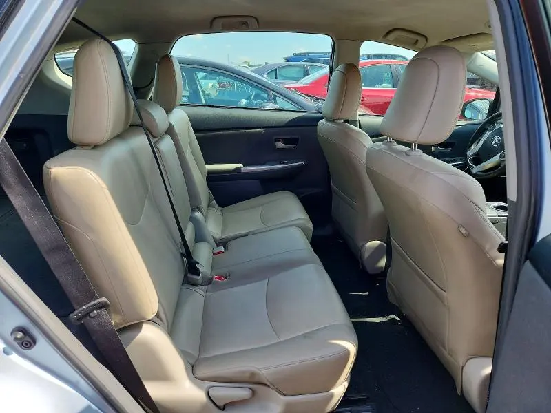 2013 TOYOTA PRIUS V THREE  