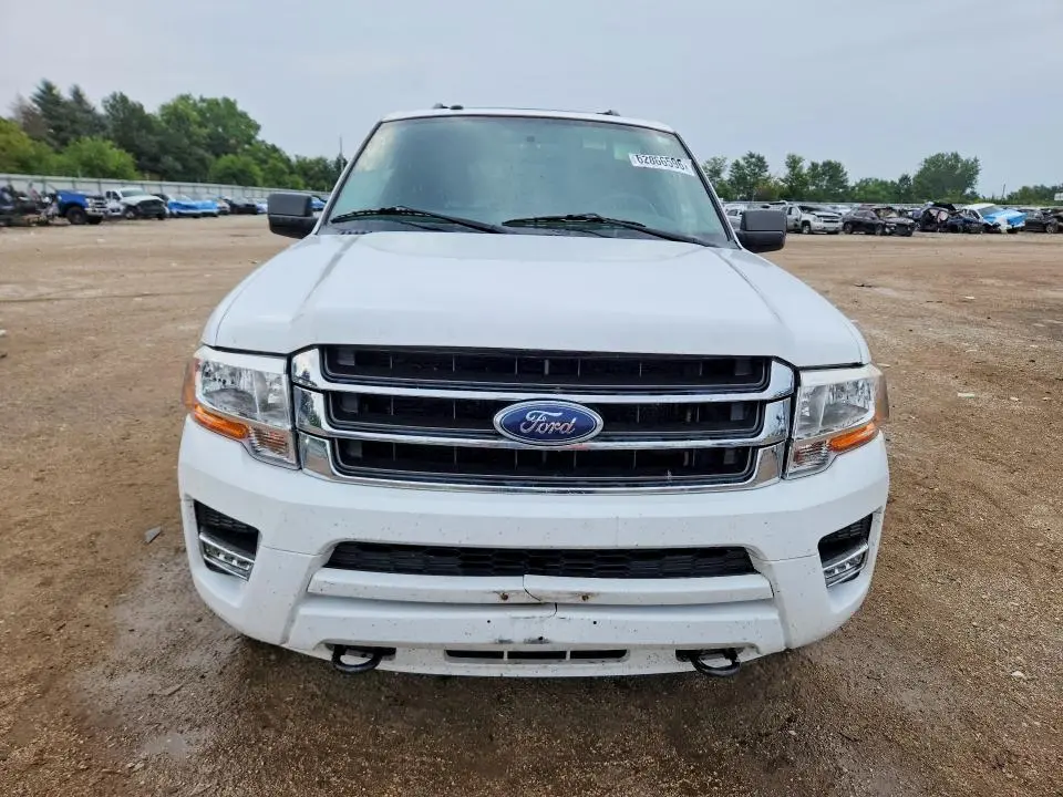 2017 FORD EXPEDITION EL XLT  