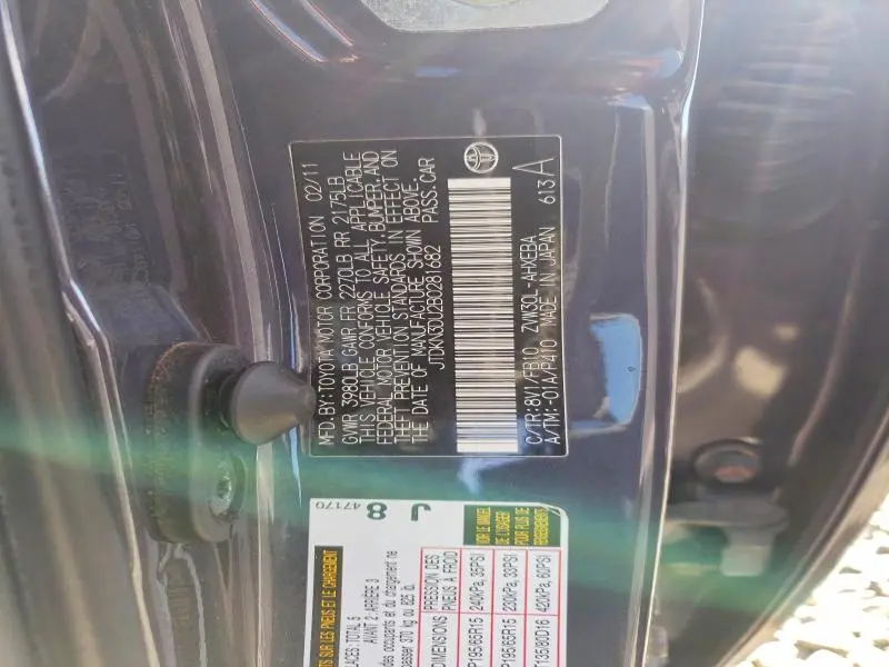2011 TOYOTA PRIUS TWO  