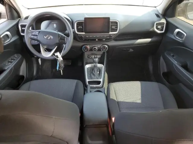 2024 HYUNDAI VENUE SE  