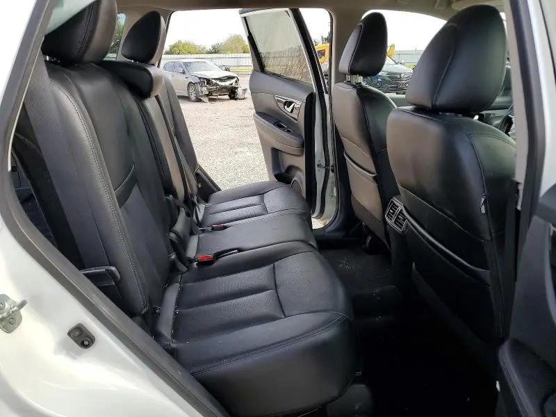 2019 NISSAN ROGUE SL  