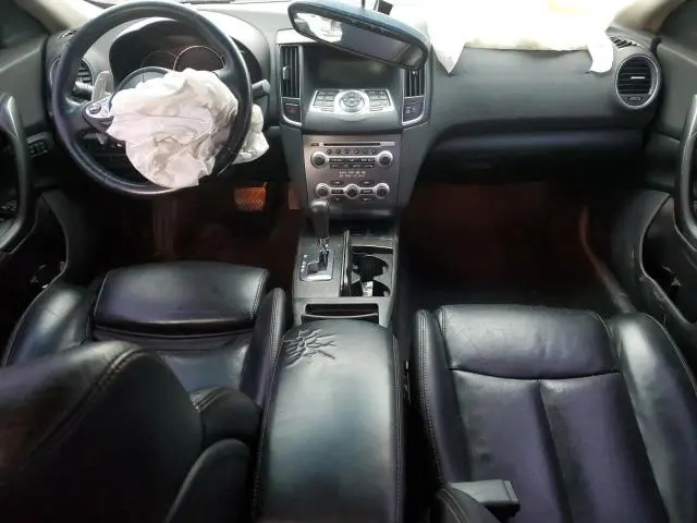 2010 NISSAN MAXIMA S  