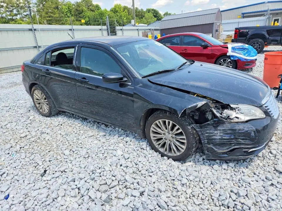 2013 CHRYSLER 200 TOURING  
