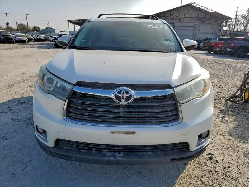 2016 TOYOTA HIGHLANDER LIMITED  