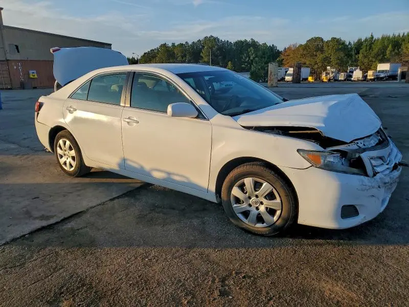 2011 TOYOTA CAMRY BASE  
