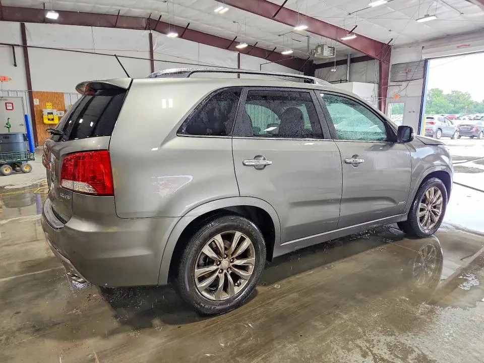 2013 KIA SORENTO SX  