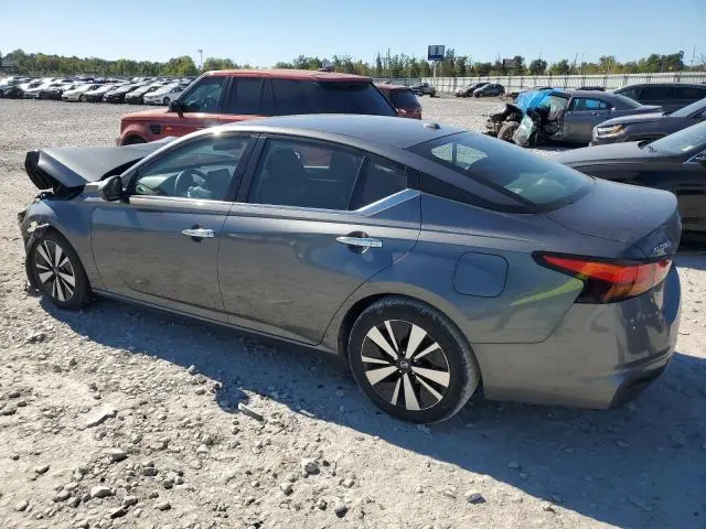 2022 NISSAN ALTIMA SV  