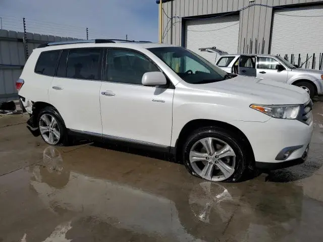 2011 TOYOTA HIGHLANDER LIMITED  