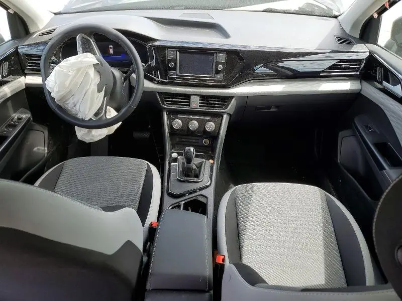 2024 VOLKSWAGEN TAOS S  