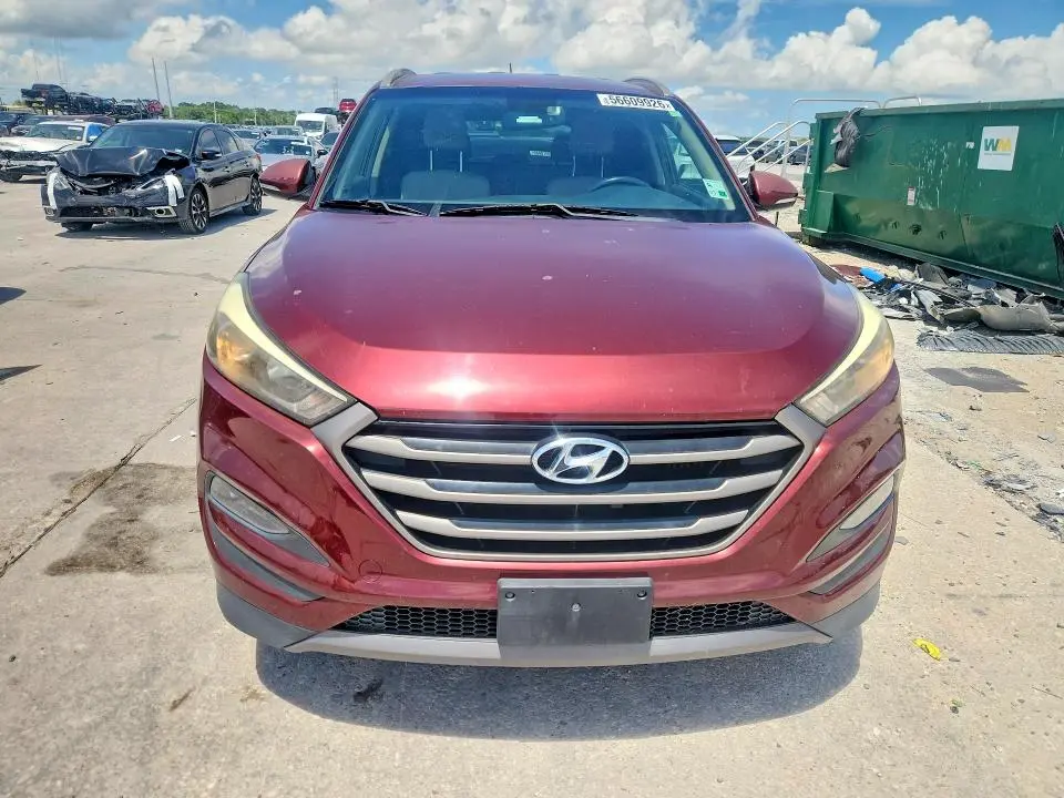 2016 HYUNDAI TUCSON SPORT  