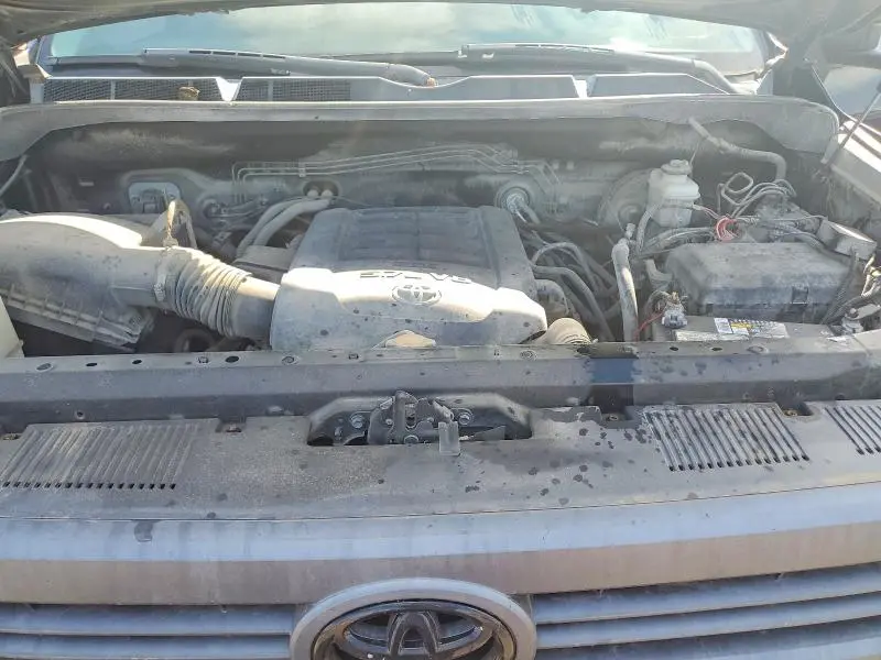 2014 TOYOTA TUNDRA SR5  