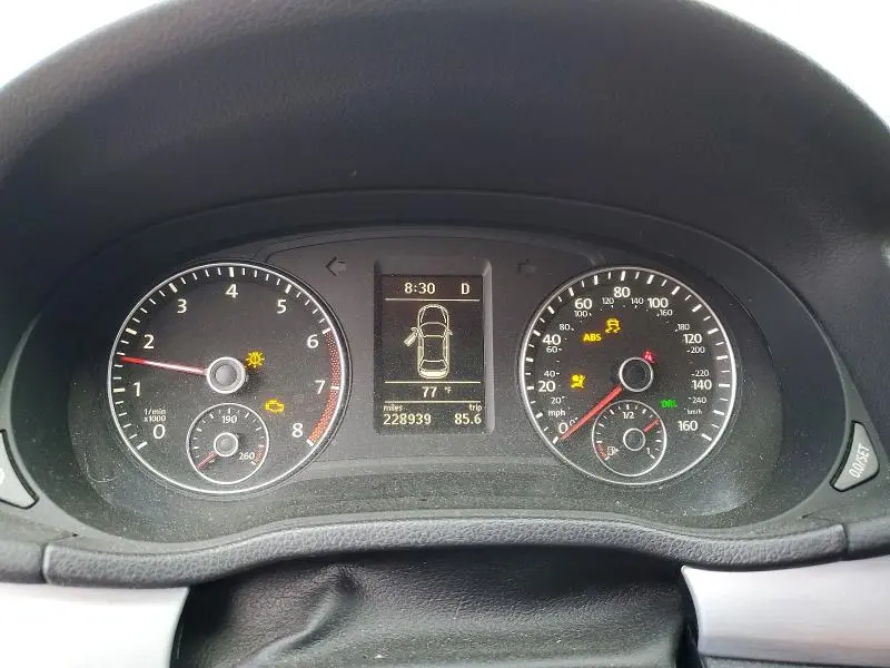 2012 VOLKSWAGEN PASSAT SE  