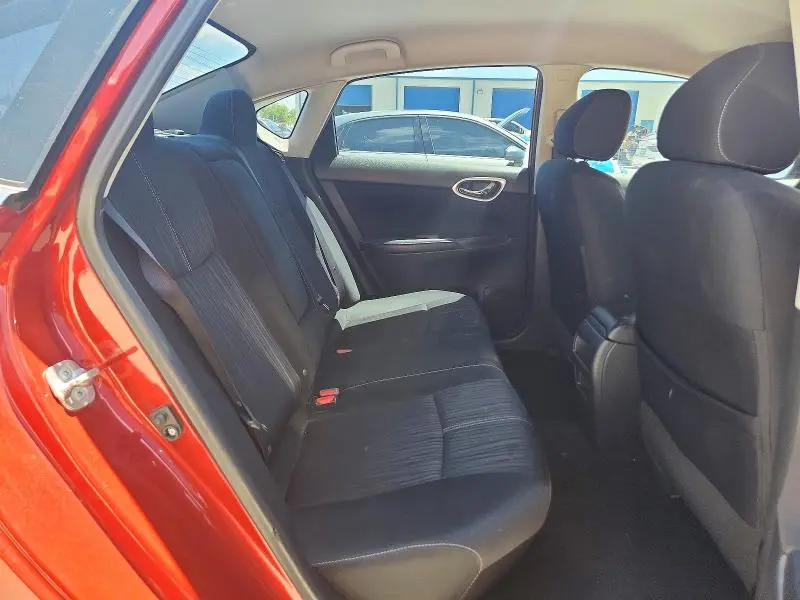 2016 NISSAN SENTRA SV  