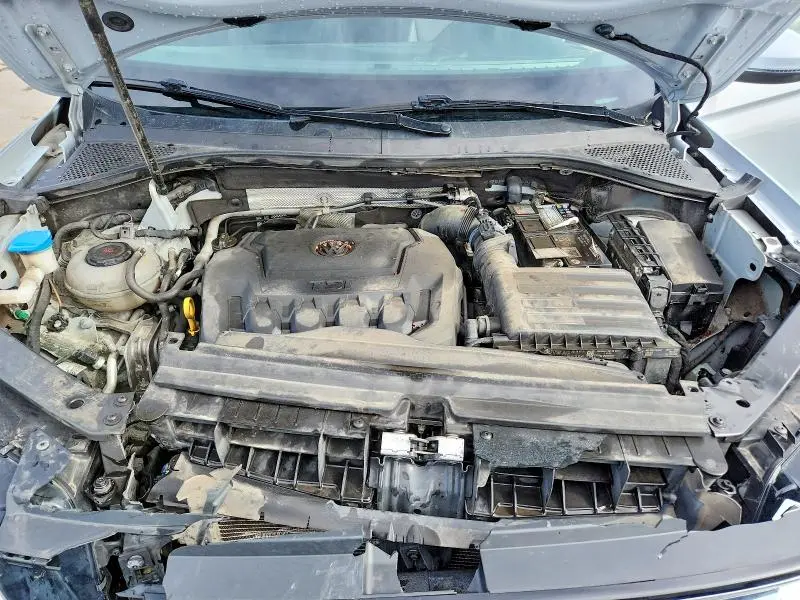 2018 VOLKSWAGEN TIGUAN SE  