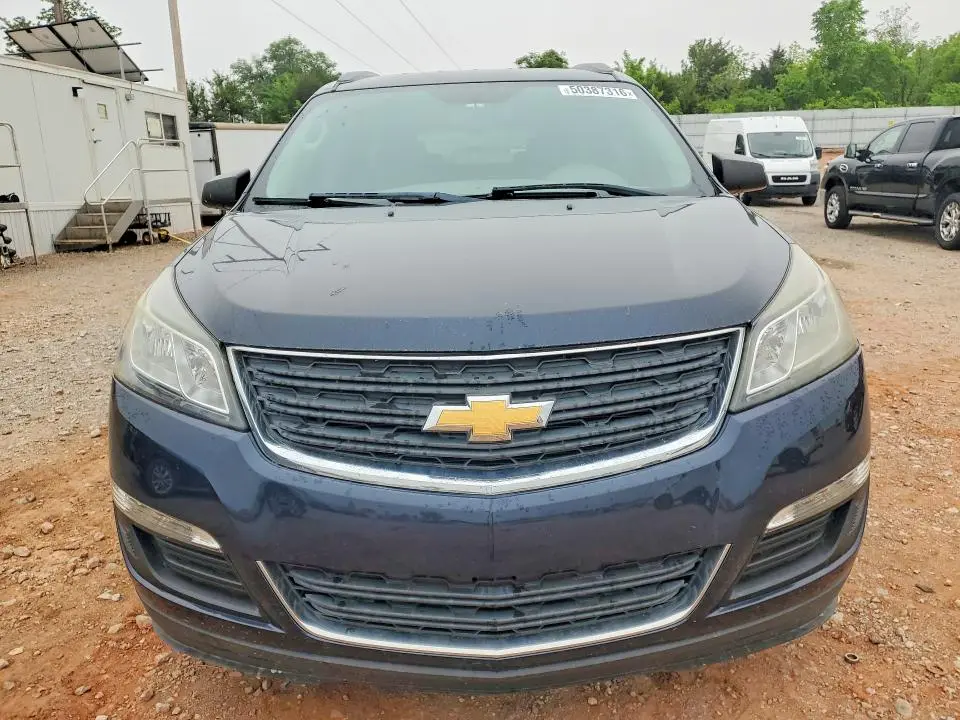 2017 CHEVROLET TRAVERSE LS  