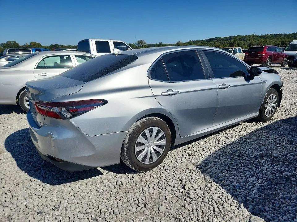 2021 TOYOTA CAMRY LE  