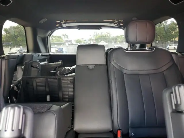 2023 LAND ROVER RANGE ROVER AUTOBIOGRAPHY  