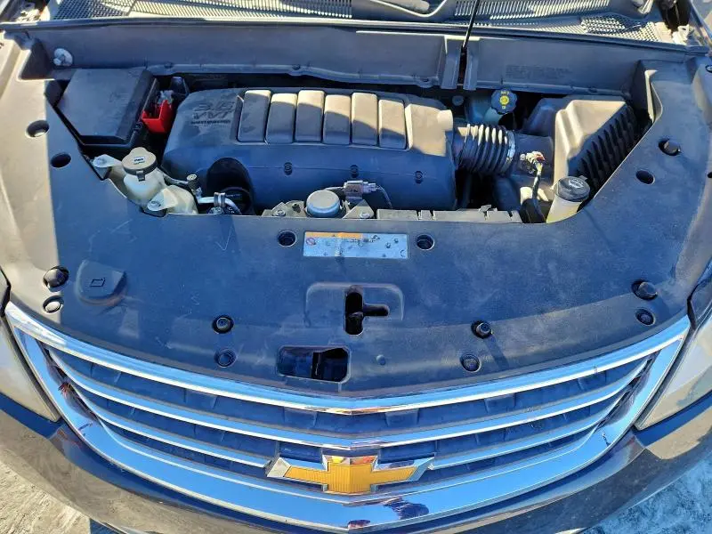 2014 CHEVROLET TRAVERSE LT  