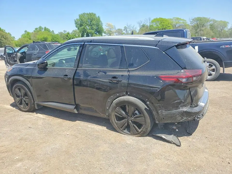 2024 NISSAN ROGUE SL  