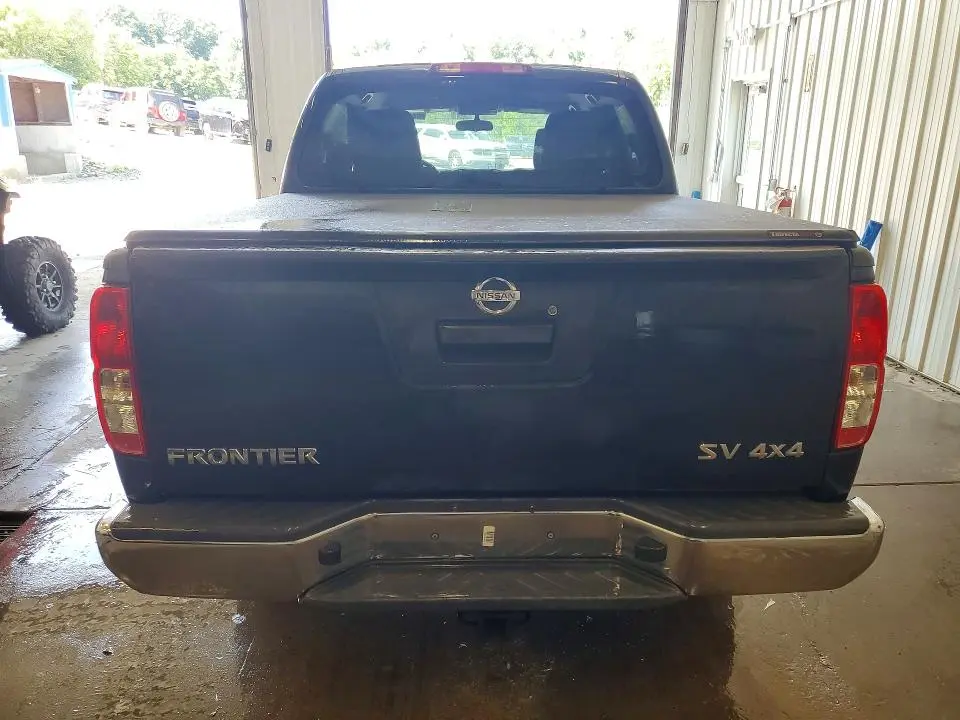 2013 NISSAN FRONTIER S  