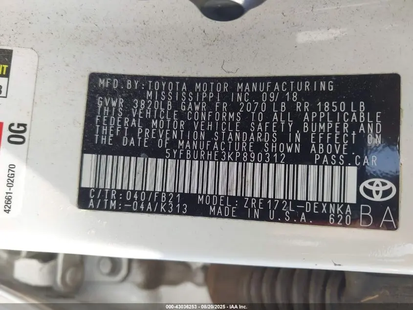 2019 TOYOTA COROLLA LE