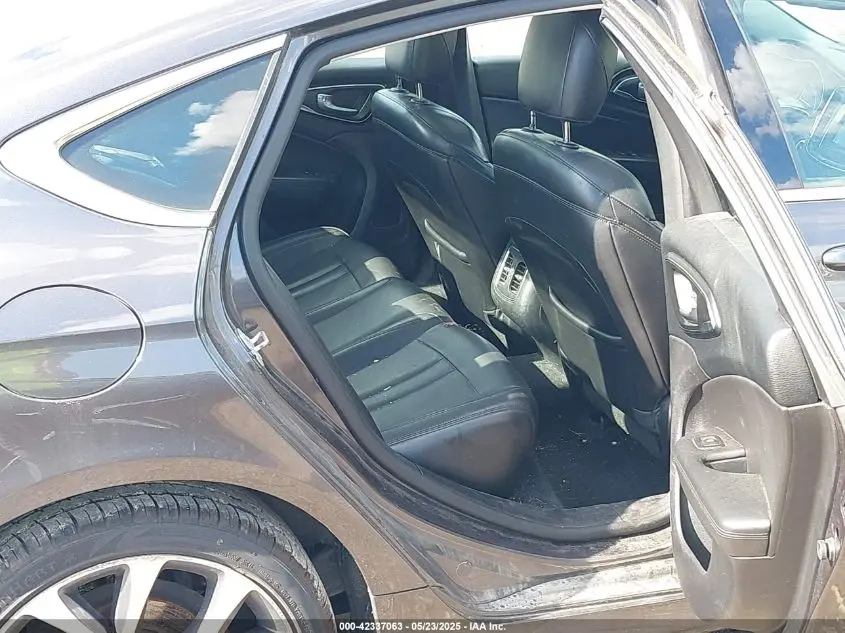 2016 CHRYSLER 200 C