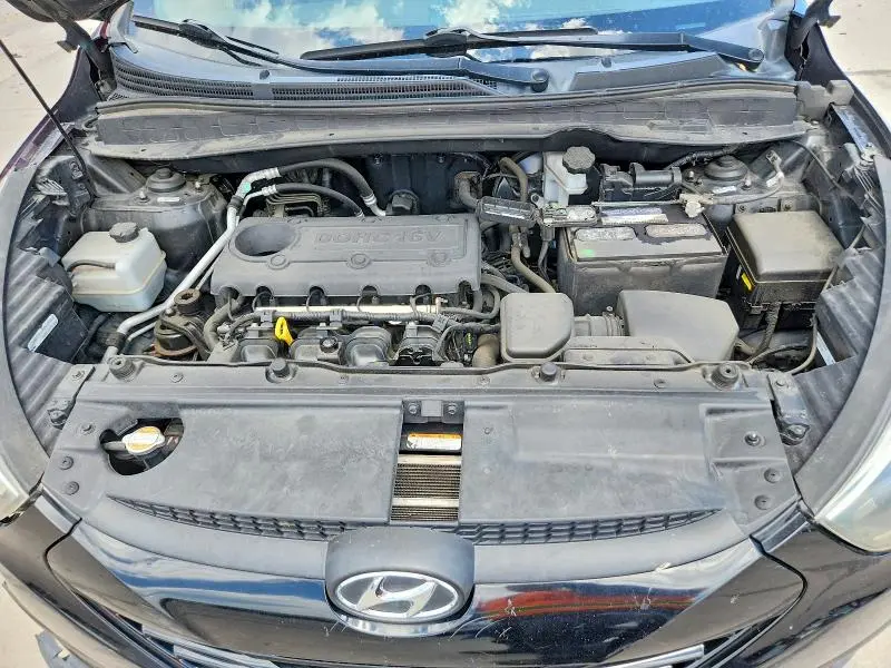 2011 HYUNDAI TUCSON GLS  