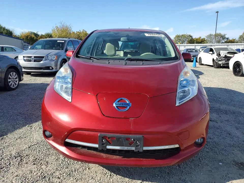 2012 NISSAN LEAF SV  