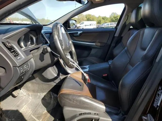 2017 VOLVO XC60 T5 DYNAMIC  