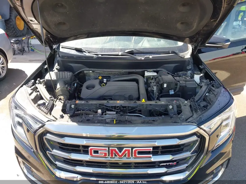 2023 GMC TERRAIN AWD AT4