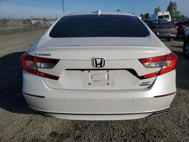 2018 HONDA ACCORD TOURING  
