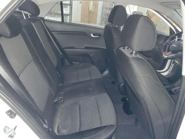 2022 KIA RIO LX  