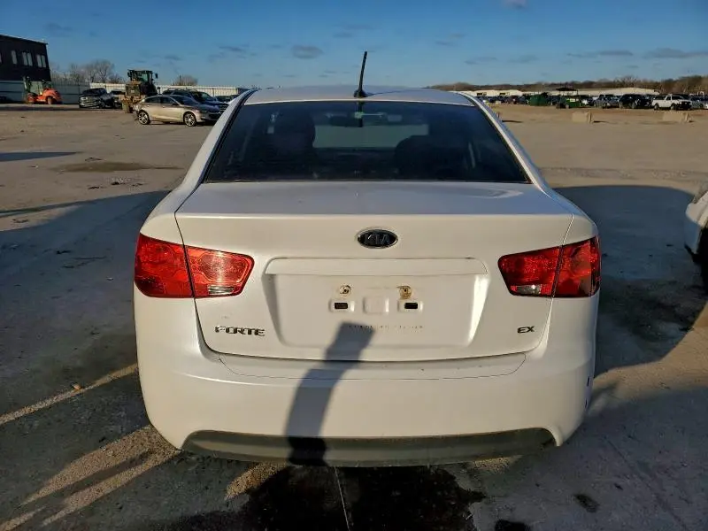 2013 KIA FORTE EX  