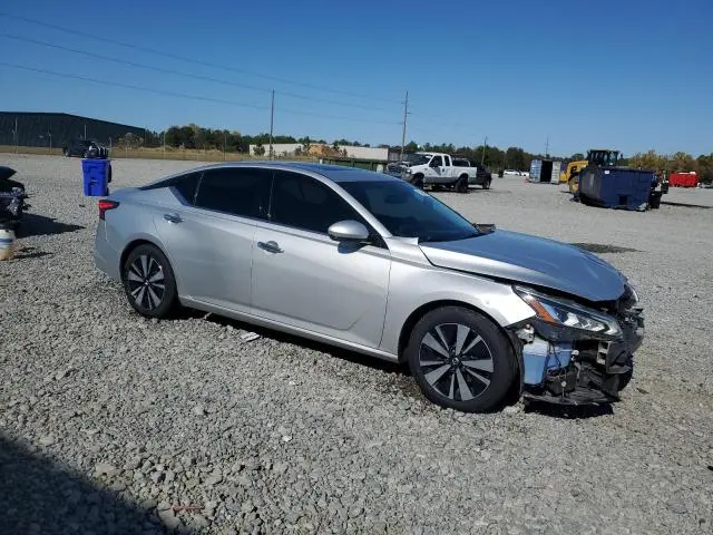 2019 NISSAN ALTIMA SL  
