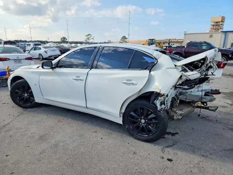 2015 INFINITI Q50 BASE  